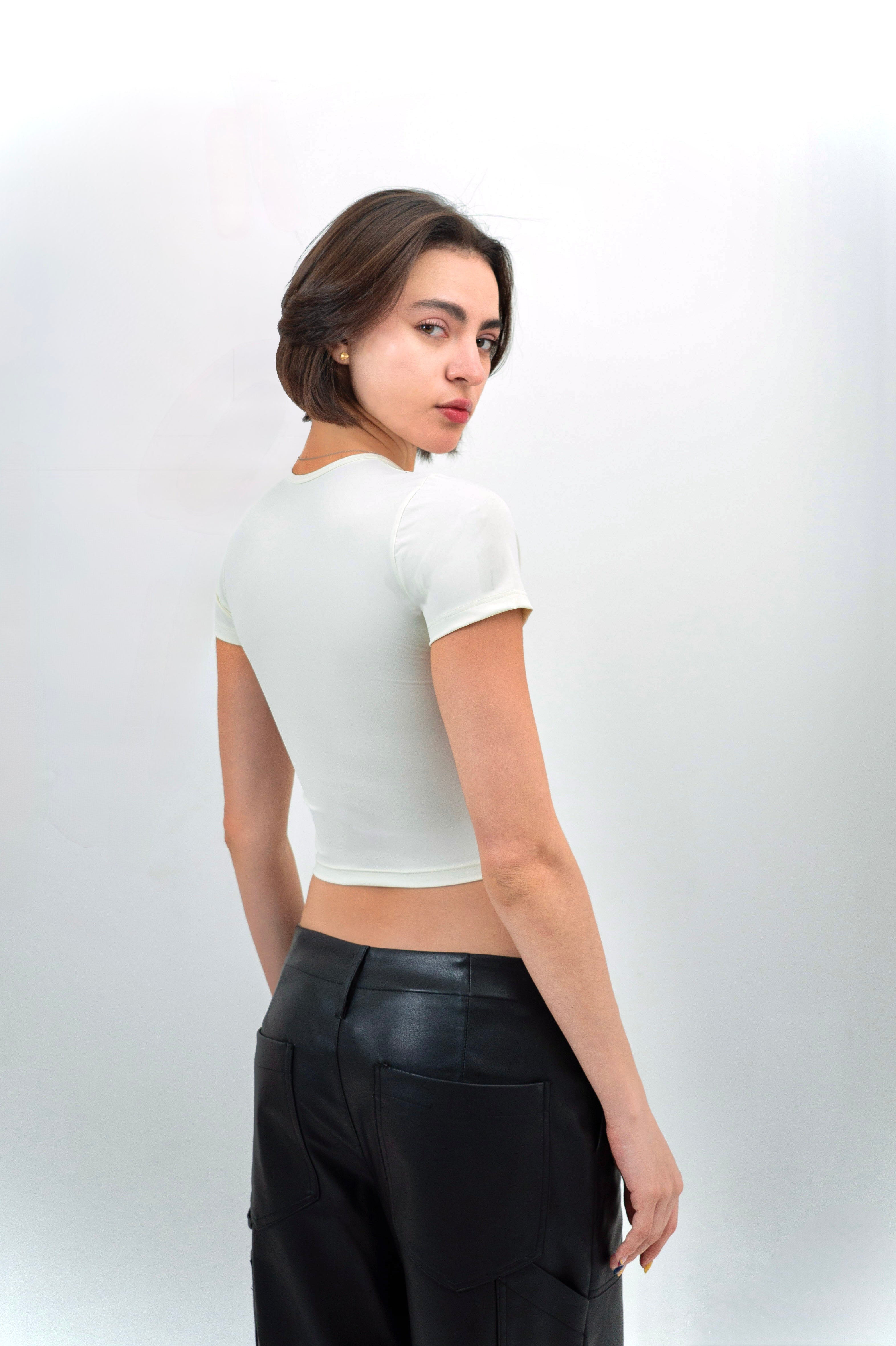 Baby Tee — Basic Collection 001 · Marfil