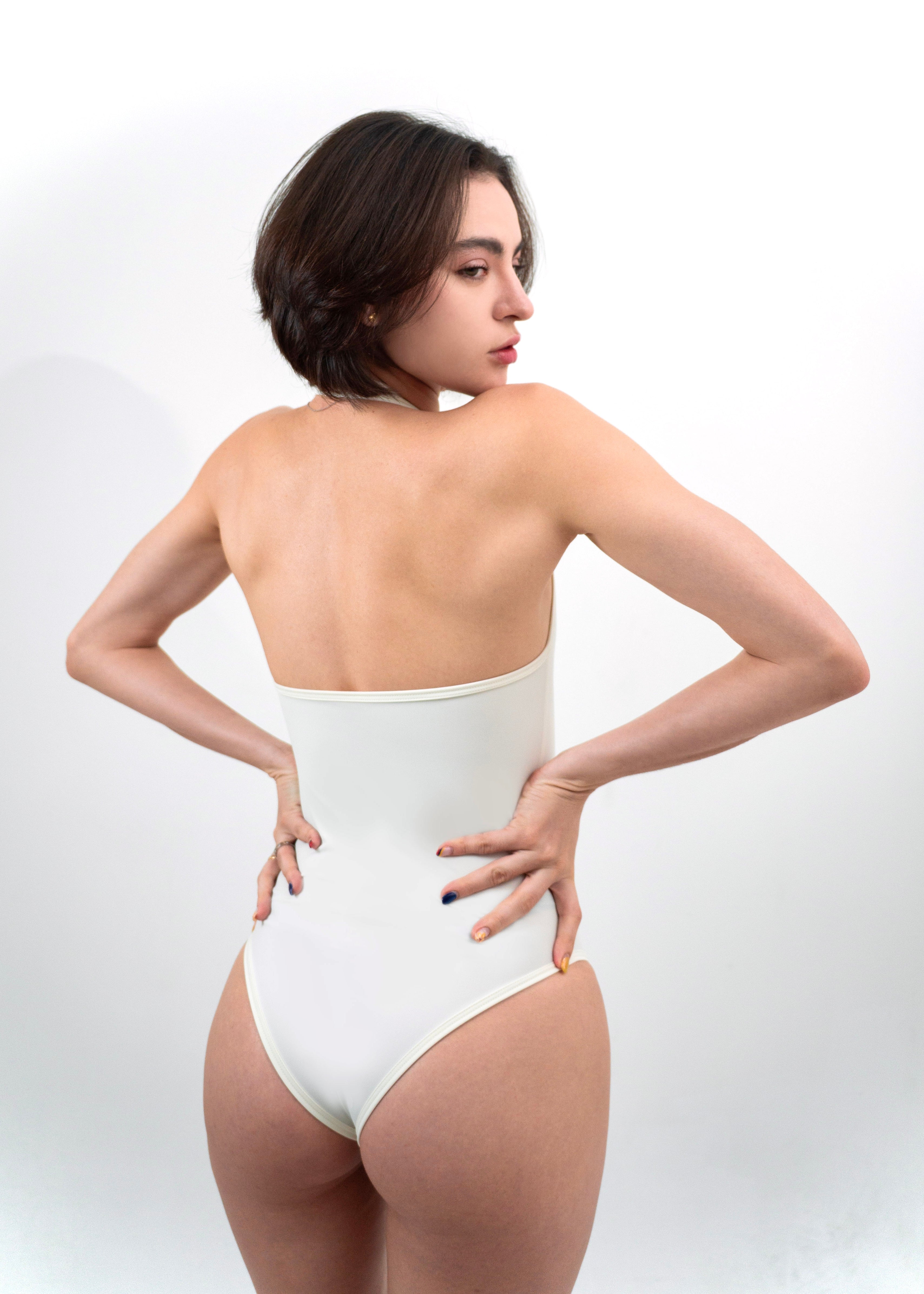 Body IVORY — Basic Collection 001 · Marfil