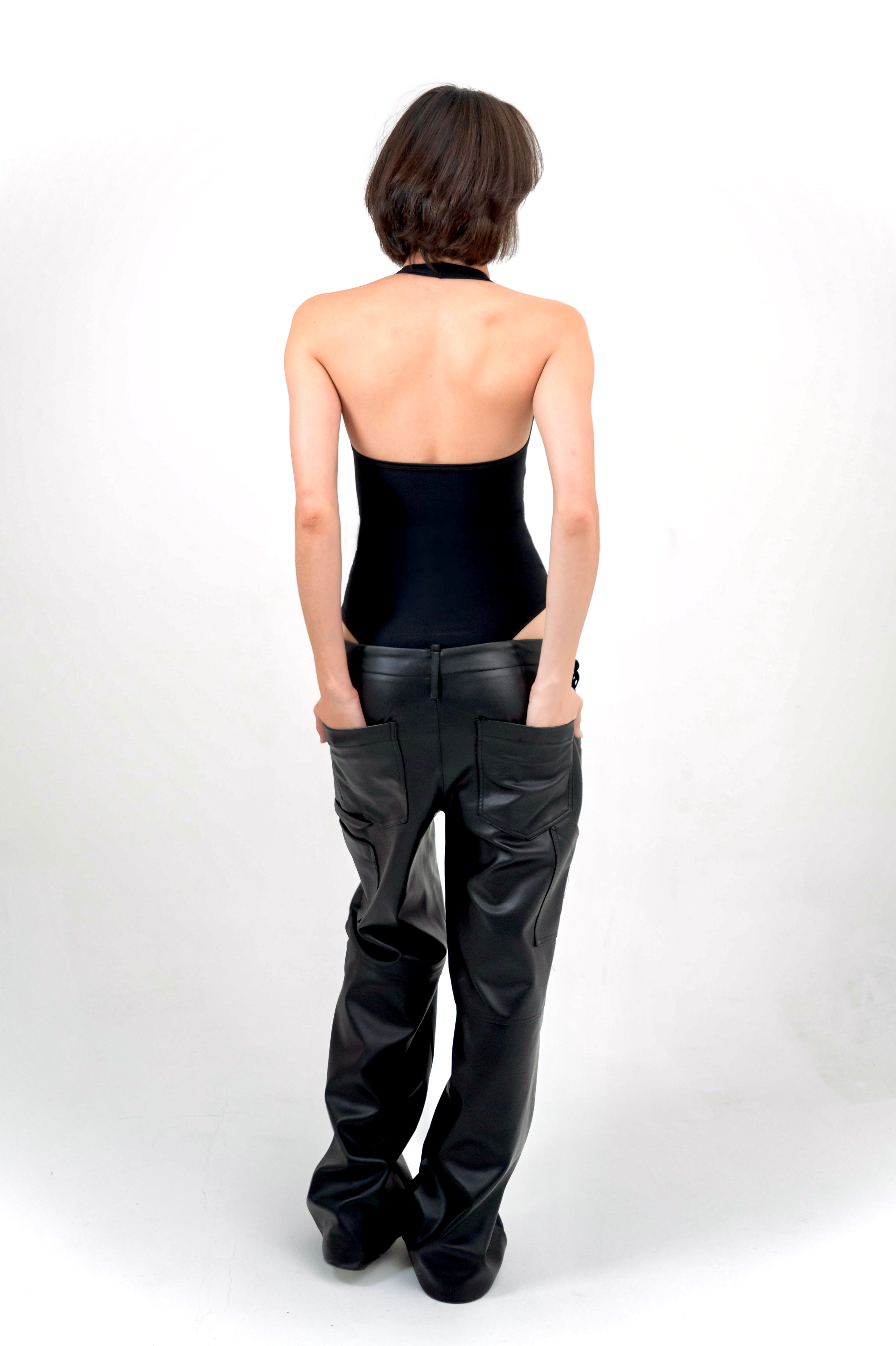 Body IVORY — Basic Collection 001 · Negro
