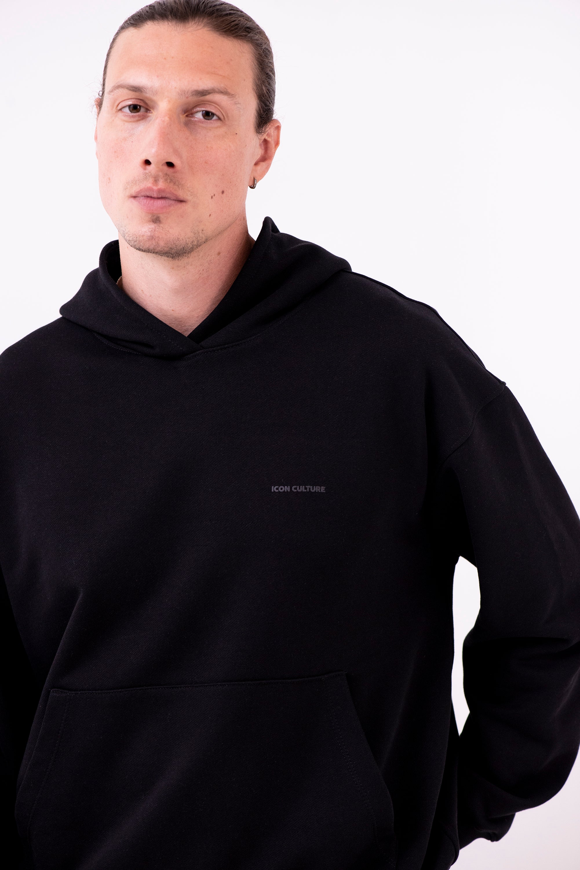 Hoodie Oversized Essentials · Negro